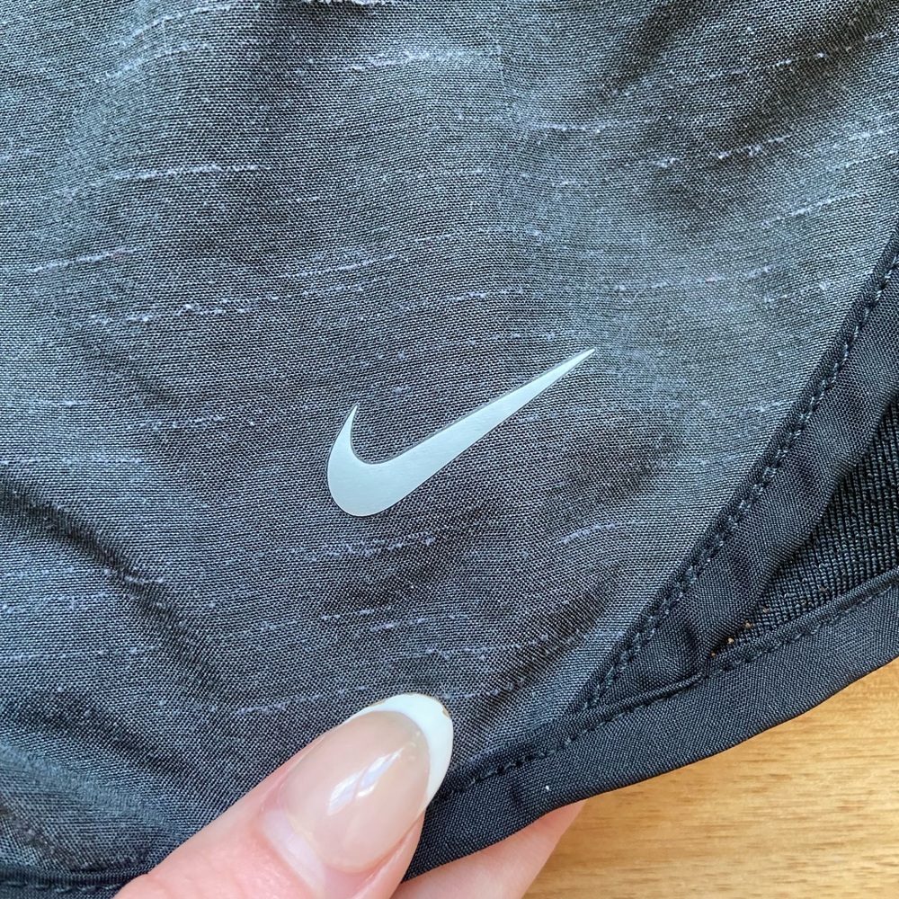 Nike shorts - Picture 2 of 3